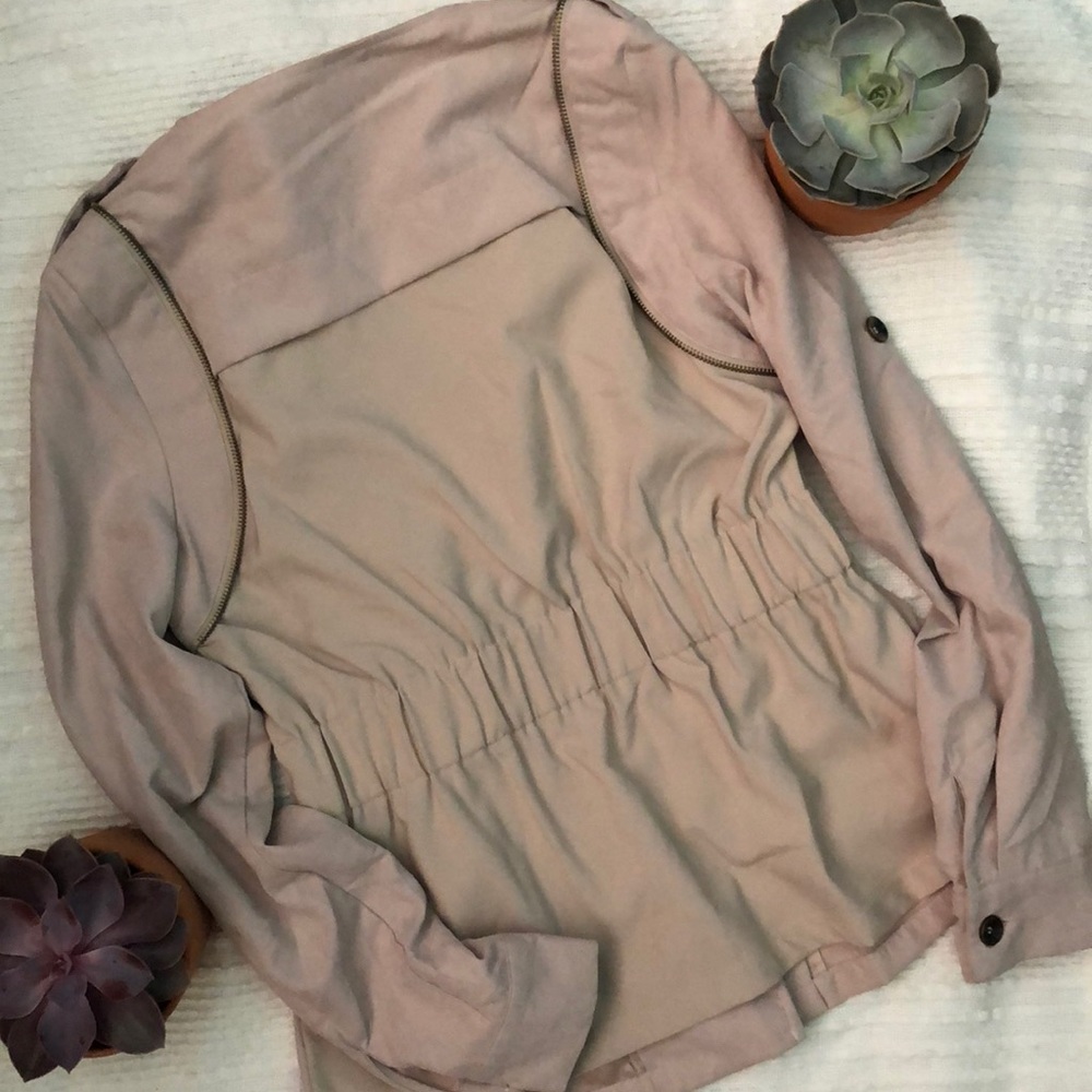 •JACKET• - Picture 5 of 5